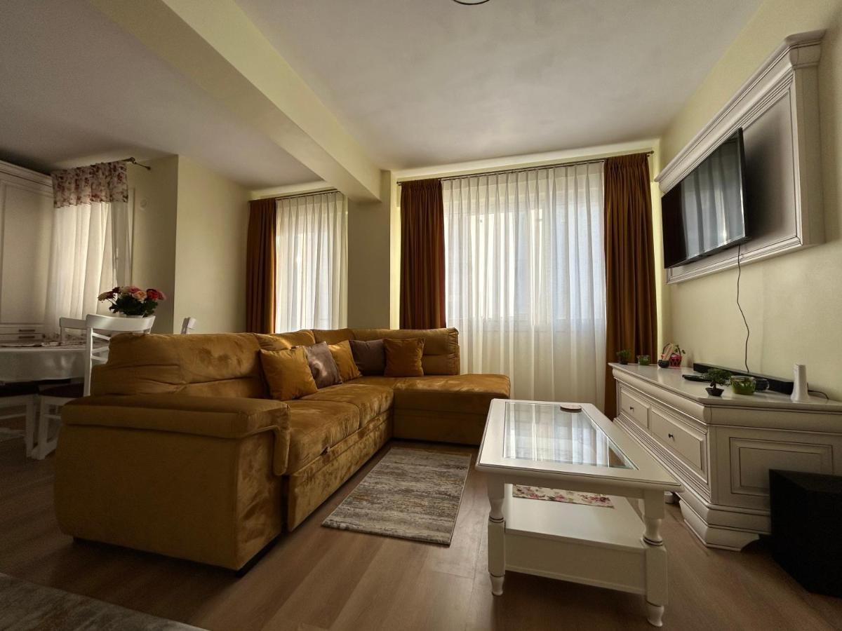 Apartament Rose グラ・フモアルルイ エクステリア 写真